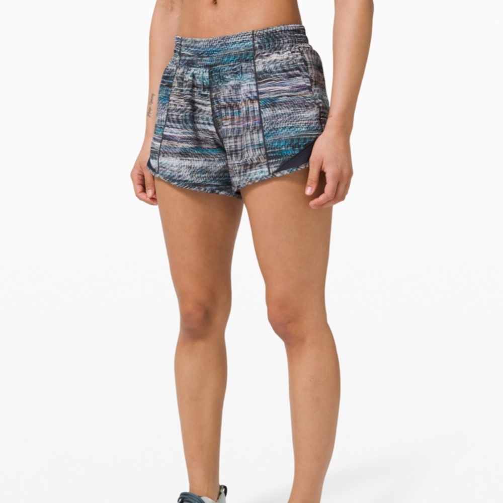 Lululemon hotty hot shorts long 4”